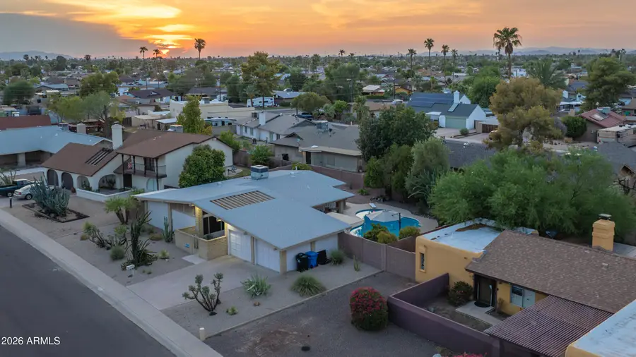 3024 W Desert Cove Avenue, Phoenix, AZ 85029 - #2