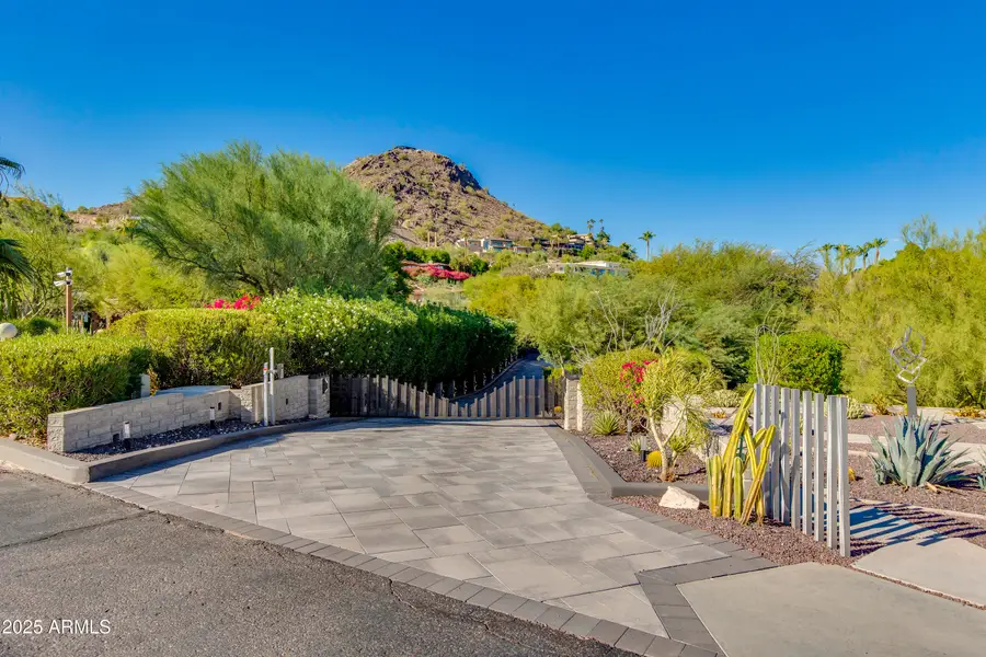 4306 E Desert Crest Drive, Paradise Valley, AZ 85253 - #2