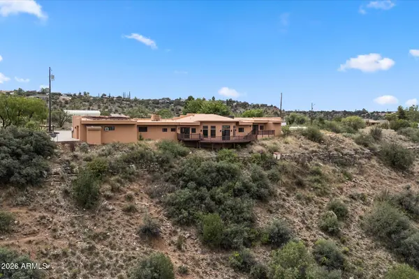 4580 E Roundup Road, Rimrock, AZ 86335
