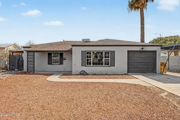 105 N Los Robles Drive, Goodyear, AZ 85338