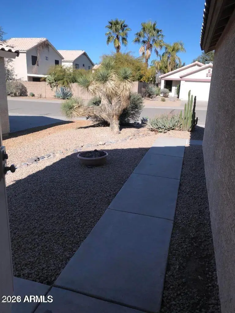 2157 E Crest Lane, Phoenix, AZ 85024 - #2