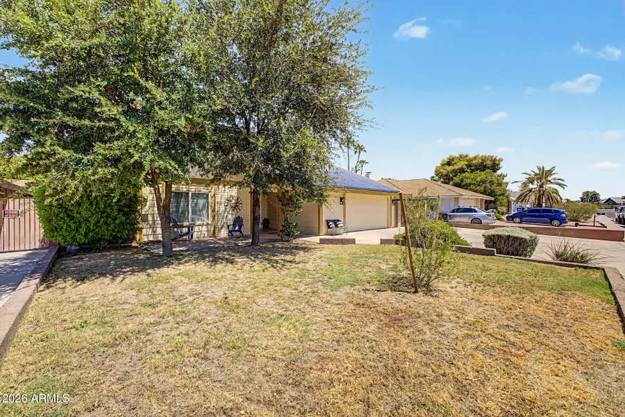 3960 W Glenaire Drive, Phoenix, AZ 85053 - #3