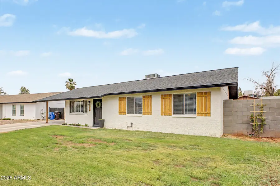 242 E Heather Avenue, Gilbert, AZ 85234 - #3