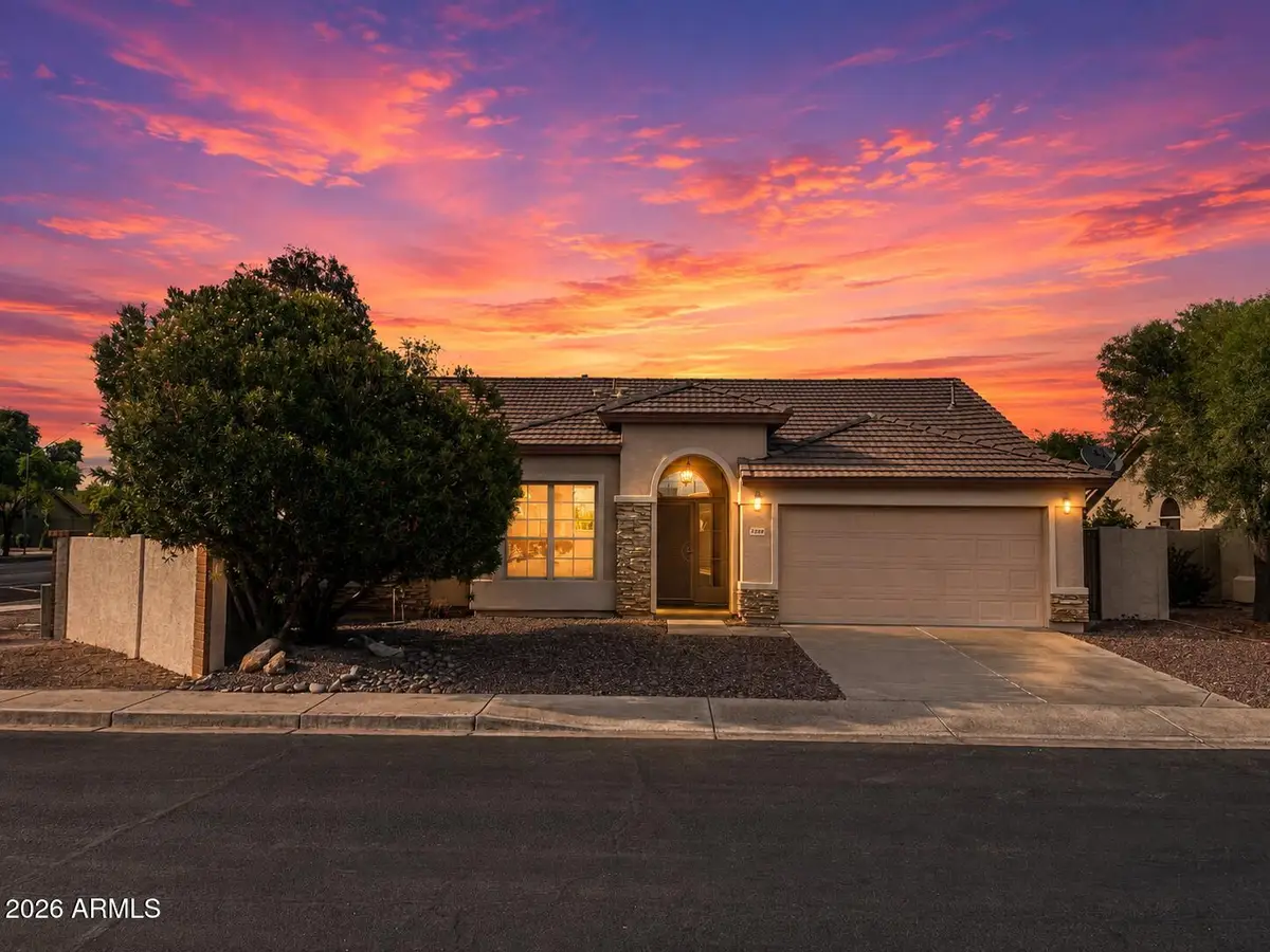 8228 W Palmaire Avenue, Glendale, AZ 85303 - #1
