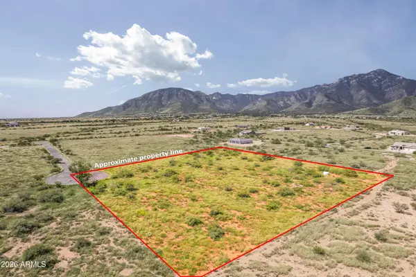 6777 E Roberto Loop #20, Hereford, AZ 85615