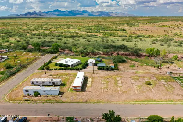 300 E Pima Street #1, Huachuca City, AZ 85616