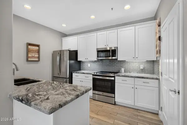 11260 N 92nd Street #1006, Scottsdale, AZ 85260