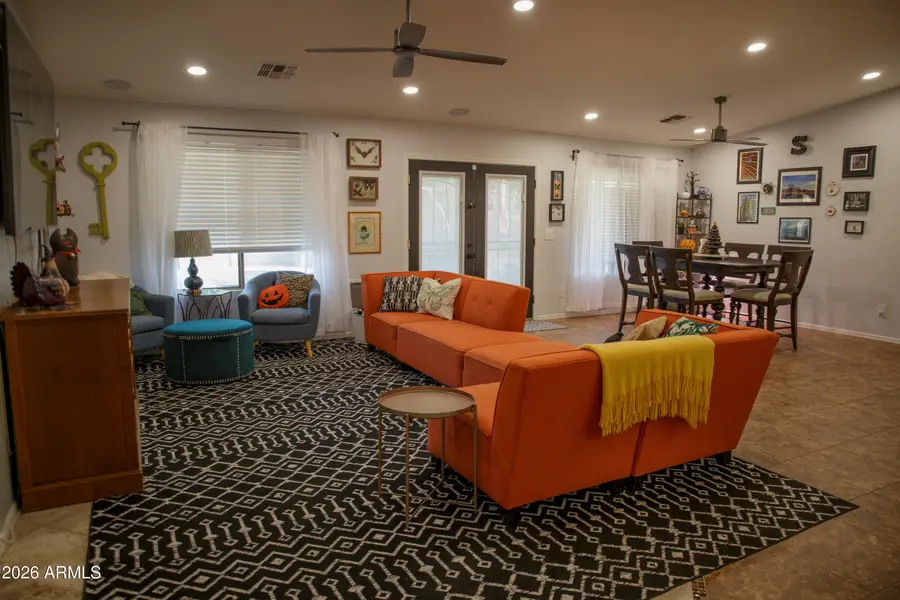 1221 W Del Monte Drive, Casa Grande, AZ 85122 - #2