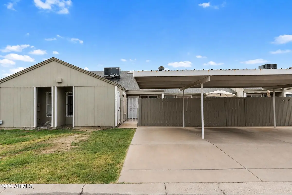4449 E Vineyard Road, Phoenix, AZ 85042 - #1