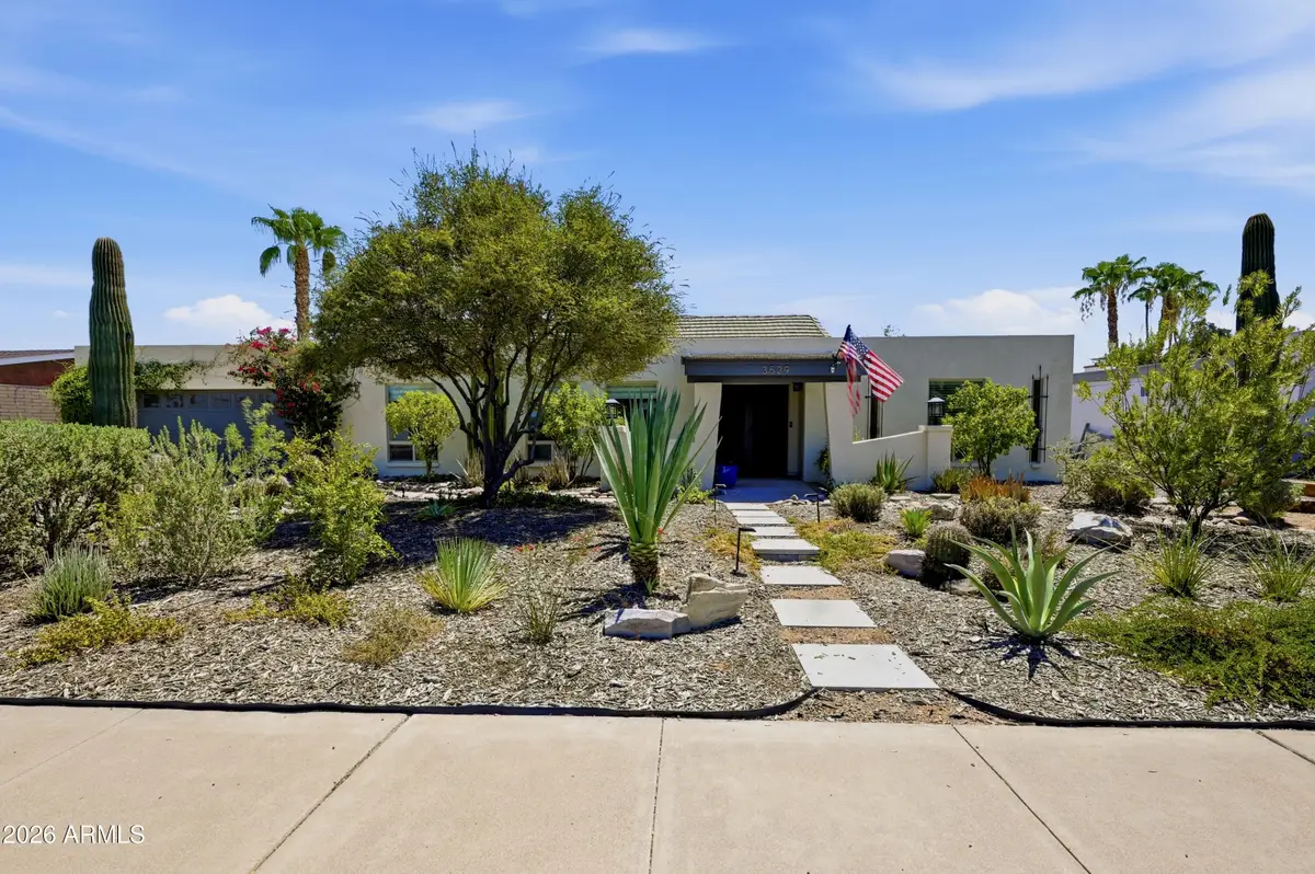 3529 E Cannon Drive, Phoenix, AZ 85028 - #1