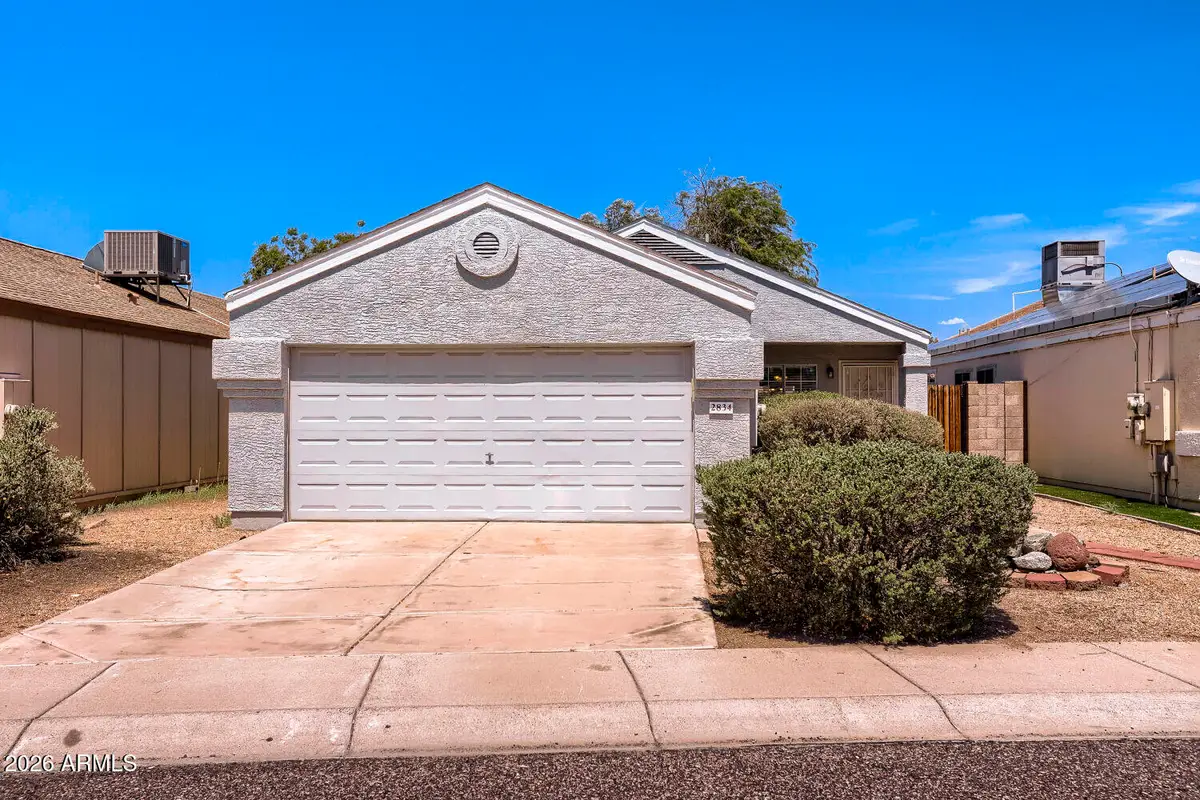 2834 W Campo Bello Drive, Phoenix, AZ 85053 - #1