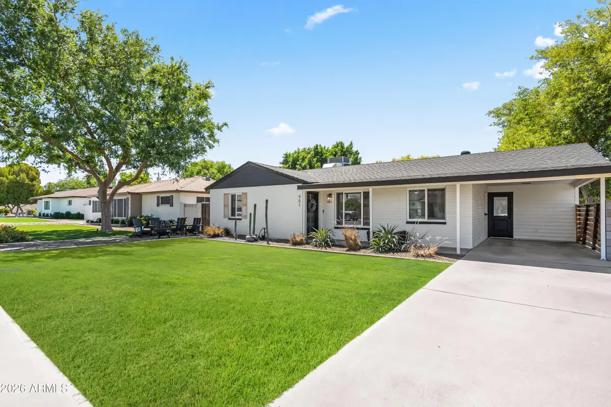 901 E Berridge Lane, Phoenix, AZ 85014 - #1
