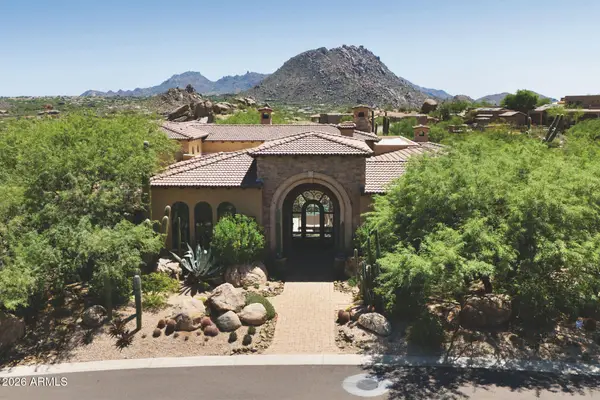 10681 E Greythorn Drive, Scottsdale, AZ 85262