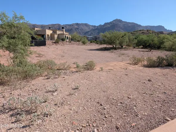 9404 E Thunder Pass Drive #38, Gold Canyon, AZ 85118