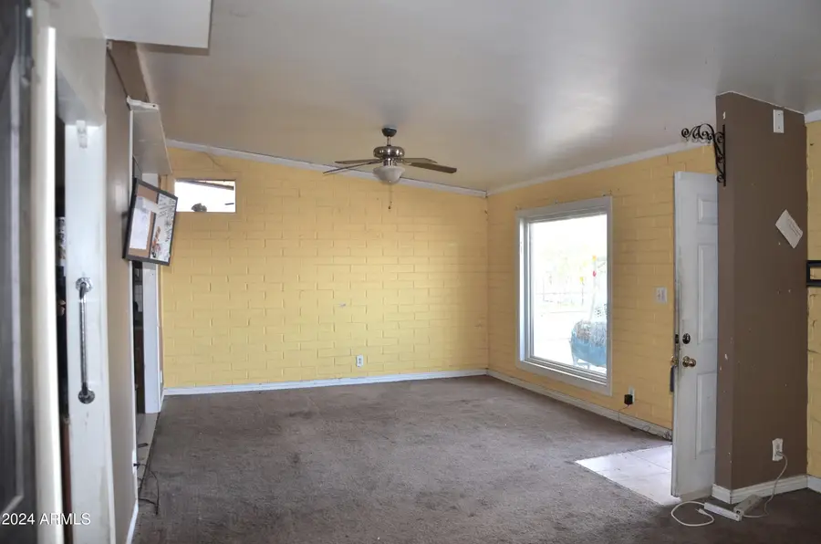 655 W Caroline Street, Coolidge, AZ 85128 - #3