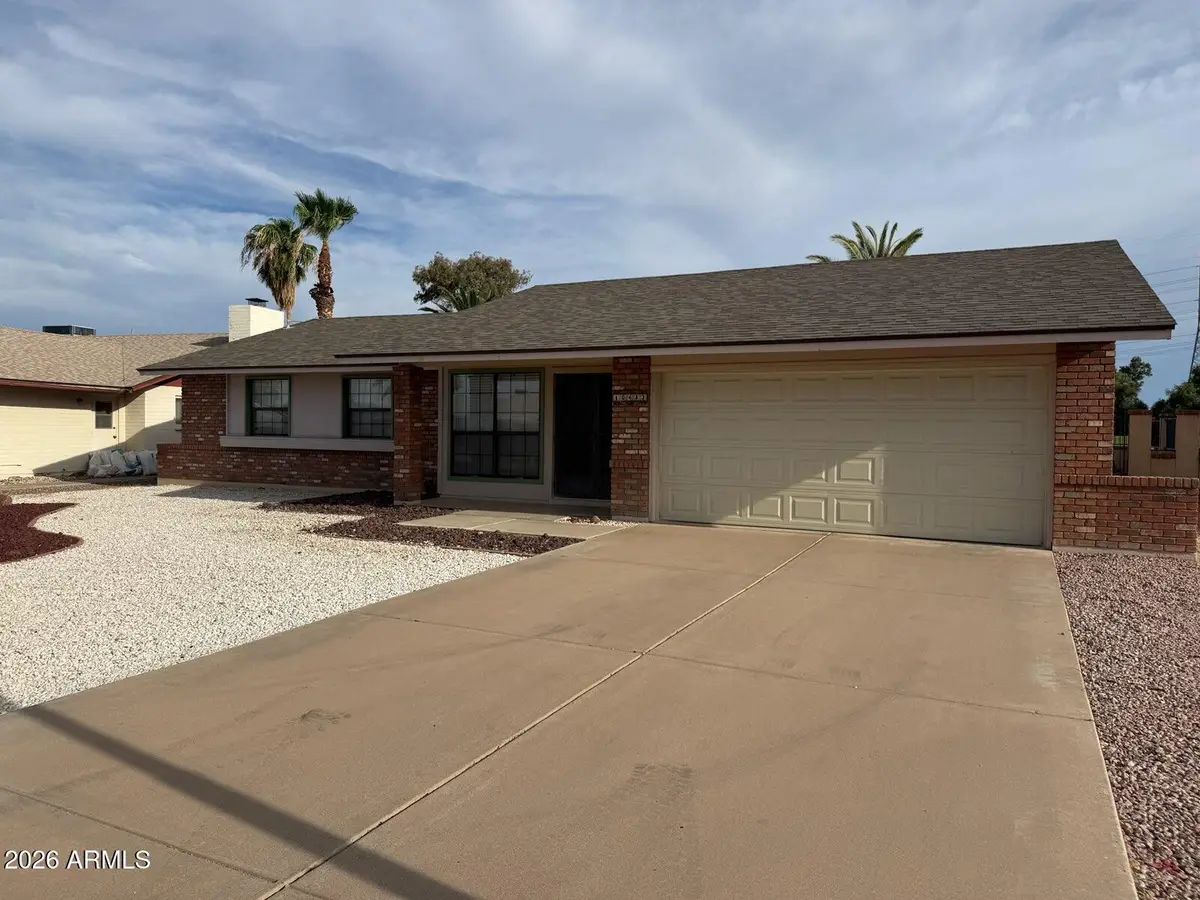 10433 W Laurie Lane, Peoria, AZ 85345 - #1