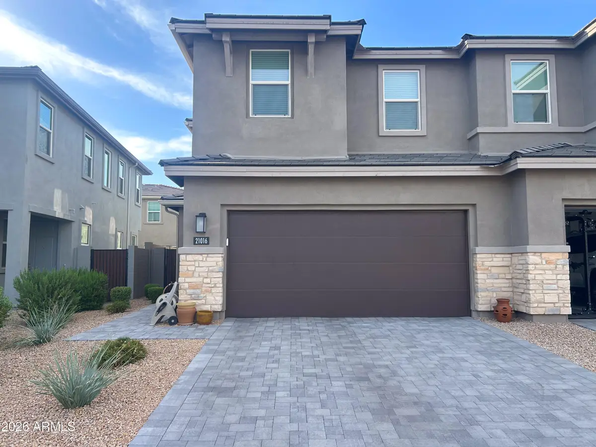 21016 N 58th Way, Phoenix, AZ 85054 - #1