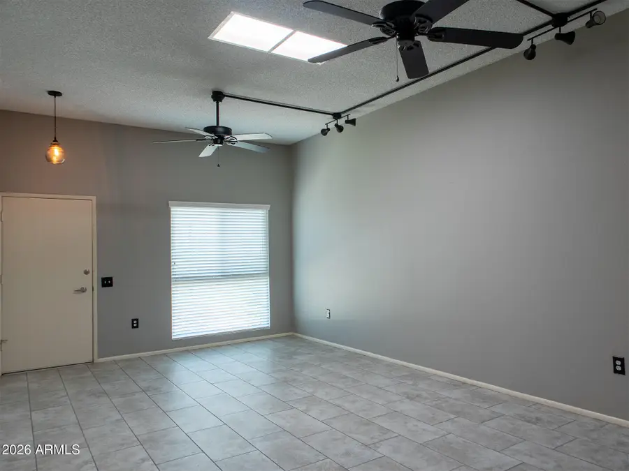 10020 W Royal Oak Road #E, Sun City, AZ 85351 - #3