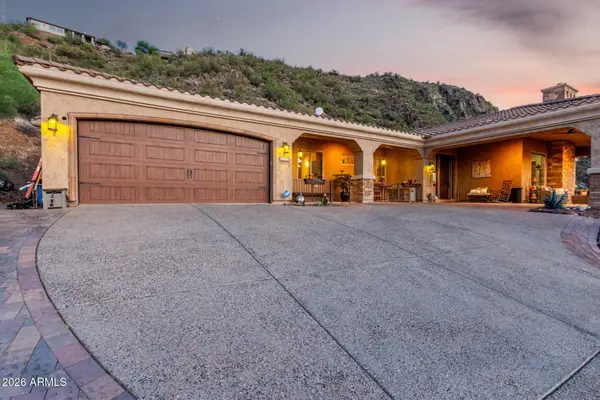 35379 S River Ridge Road, Black Canyon City, AZ 85324