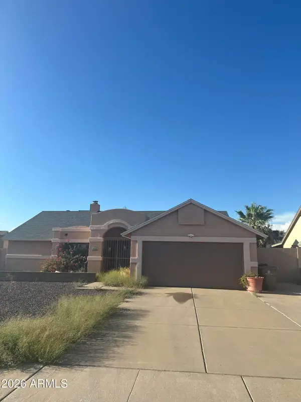 7110 W Laurel Lane, Peoria, AZ 85345
