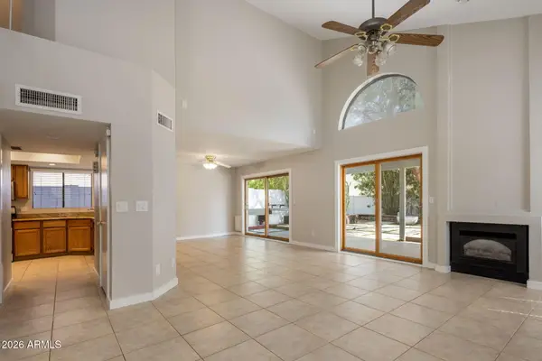717 E Sack Drive, Phoenix, AZ 85024
