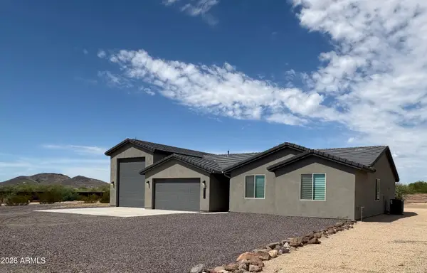 39026 N 9th Avenue, Phoenix, AZ 85086
