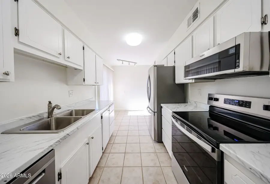 10833 W Santa Fe Drive, Sun City, AZ 85351 - #3