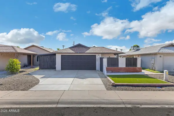 1954 N Iowa Street, Chandler, AZ 85225