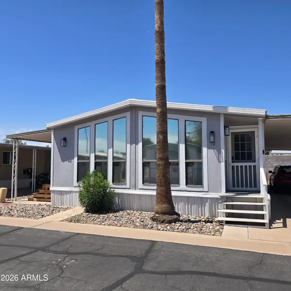 8401 N 67th Avenue #10, Glendale, AZ 85302