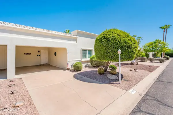 7806 E Bonnie Rose Avenue, Scottsdale, AZ 85250