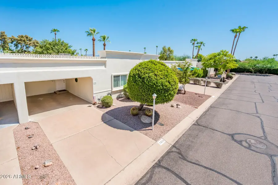 7806 E Bonnie Rose Avenue, Scottsdale, AZ 85250 - #3