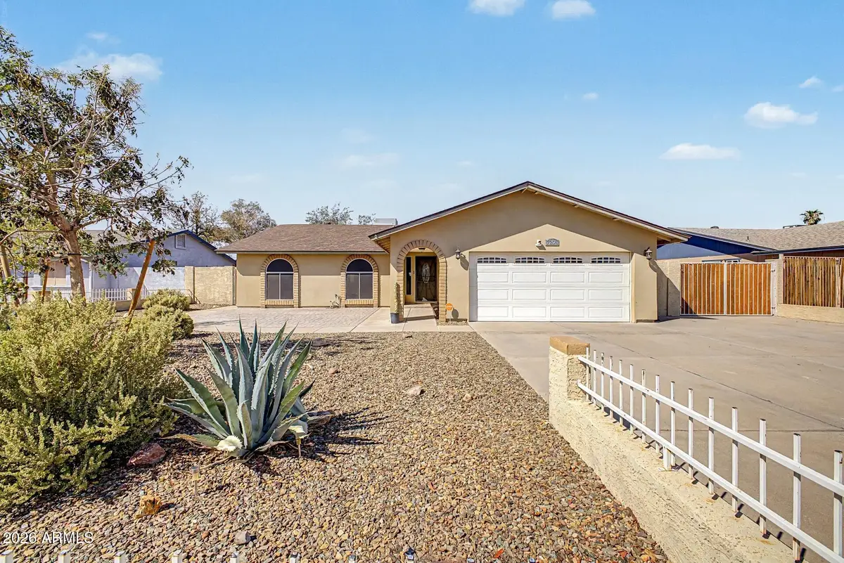 7208 W Sunnyslope Lane, Peoria, AZ 85345 - #1