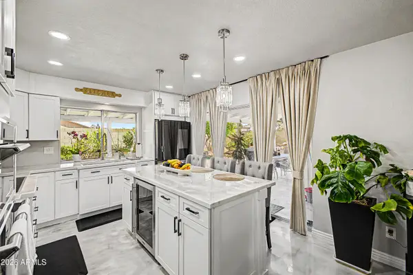4301 N 81st Avenue, Phoenix, AZ 85033