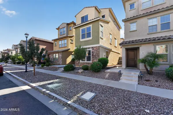 2015 N 77th Lane, Phoenix, AZ 85035