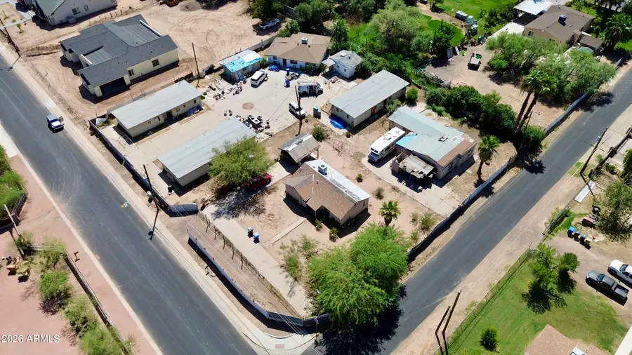 945 W Corona Avenue, Phoenix, AZ 85041 - #3