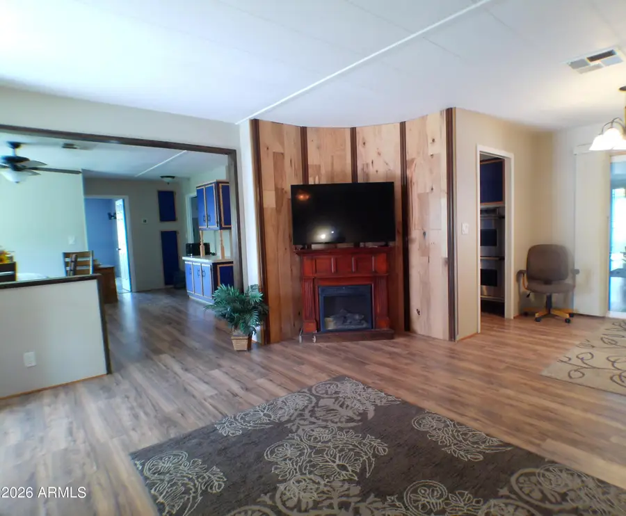 301 S Rio Vista Drive, Queen Valley, AZ 85118 - #3