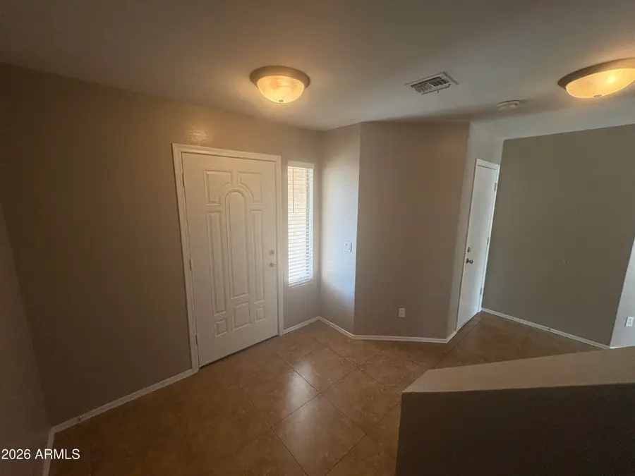 3245 W Santa Cruz Avenue W, San Tan Valley, AZ 85144 - #2