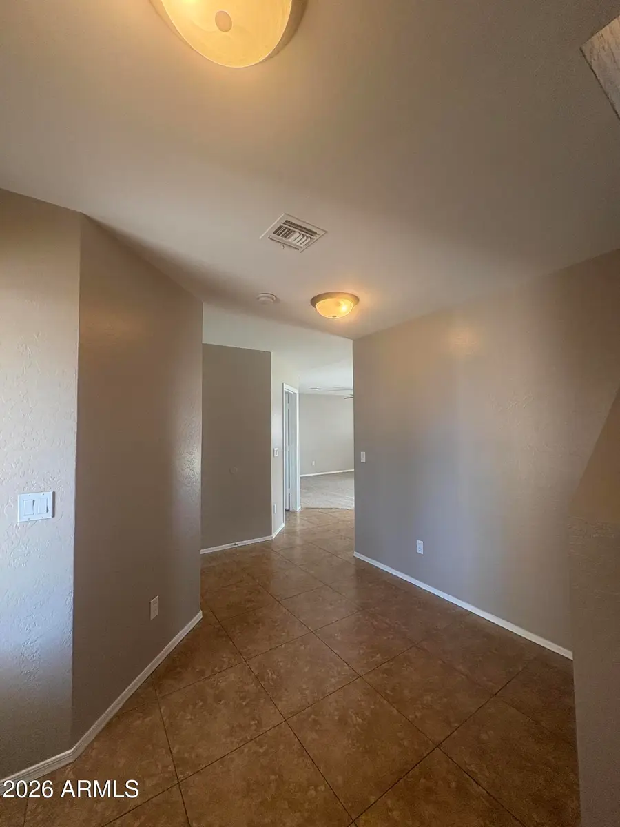 3245 W Santa Cruz Avenue W, San Tan Valley, AZ 85144 - #3