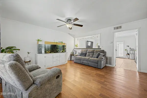 1307 N 44th Street, Phoenix, AZ 85008