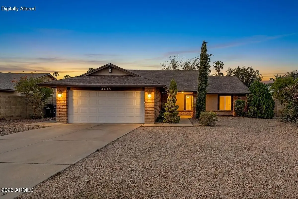3215 W Paradise Lane, Phoenix, AZ 85053 - #1