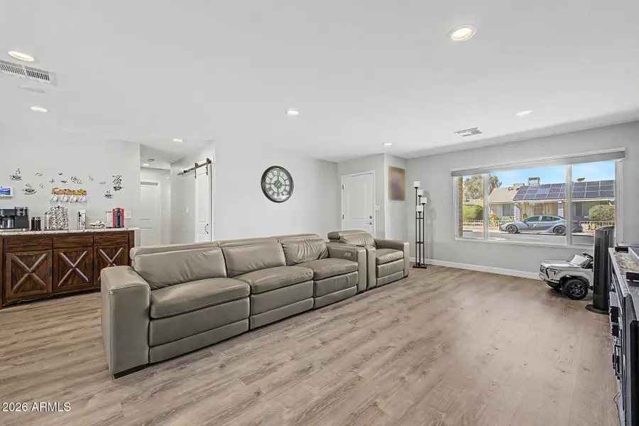 2357 W Betty Elyse Lane, Phoenix, AZ 85023 - #3