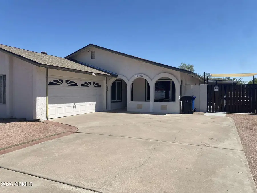 2221 W El Moro Avenue, Mesa, AZ 85202 - #2
