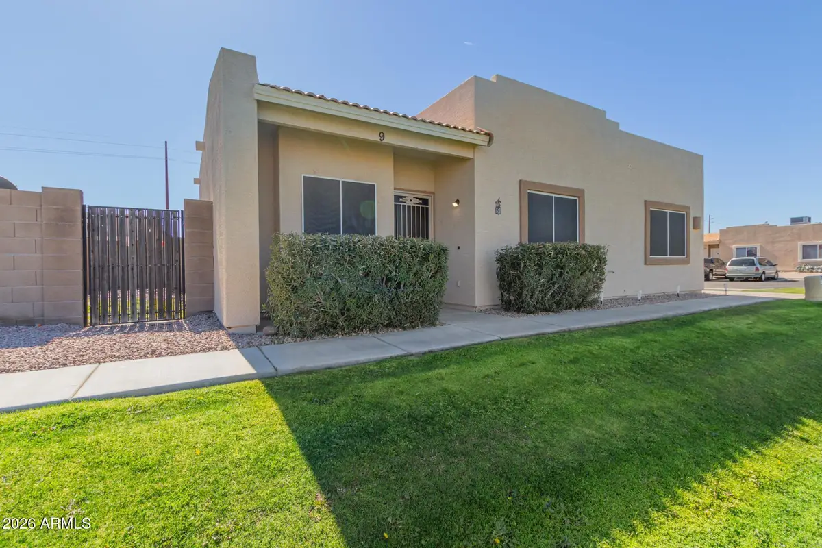 2300 E Magma Road #9, San Tan Valley, AZ 85143 - #1