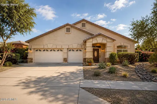 907 E Gary Lane, Phoenix, AZ 85042