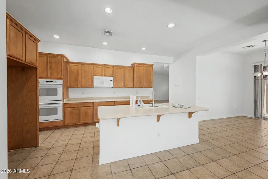 667 E Riviera Drive, Chandler, AZ 85249 - #3