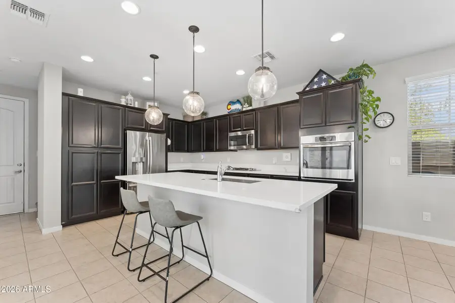 1917 S Follett Way, Gilbert, AZ 85295 - #2