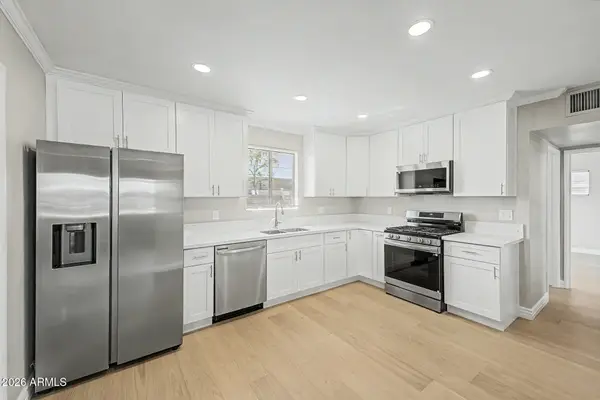 2812 N 32nd Place, Phoenix, AZ 85008