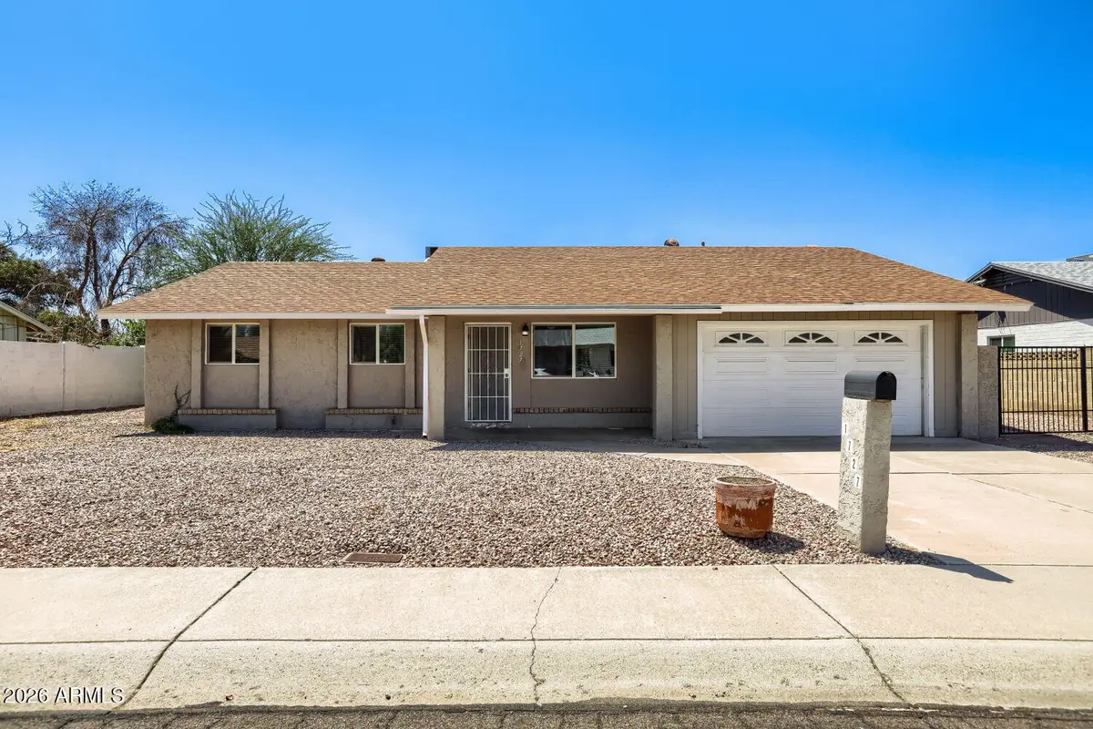 1727 W Villa Theresa Drive, Phoenix, AZ 85023 - #1