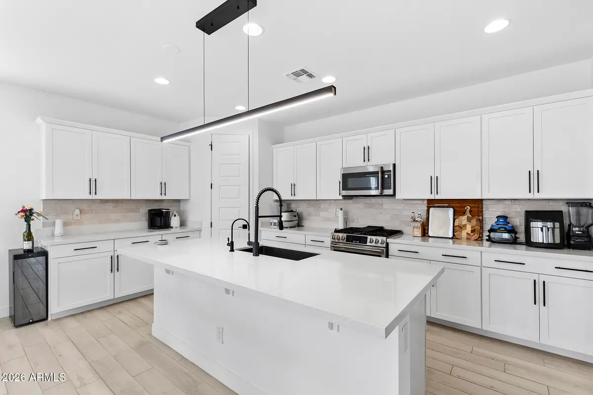 4007 N 101st Drive, Avondale, AZ 85392 - #1
