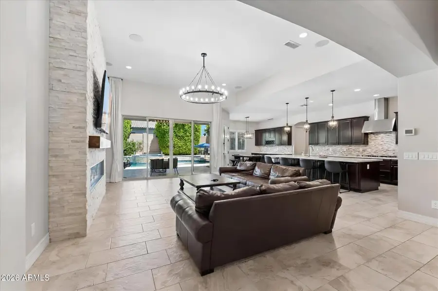 9282 W Patrick Lane, Peoria, AZ 85383 - #2